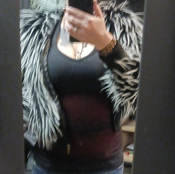 Vegan fur yoki girls coat - Picture 5 of 6